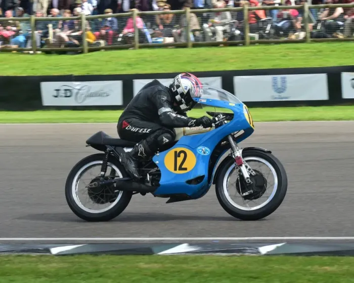 Rights Managed : CM10 5955 Nick Roberts, Mick Hemmings, McIntyre Matchless G50 Rights Managed : CM10 5955 Nick Roberts, Mick Hemmings, McIntyre Matchless G50