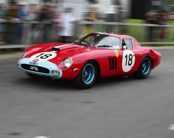 Rights Managed : CM10 6869 Jo Bamford, Alain de Cadenet, Ferrari 250 GTO-64 Rights Managed : CM10 6869 Jo Bamford, Alain de Cadenet, Ferrari 250 GTO-64