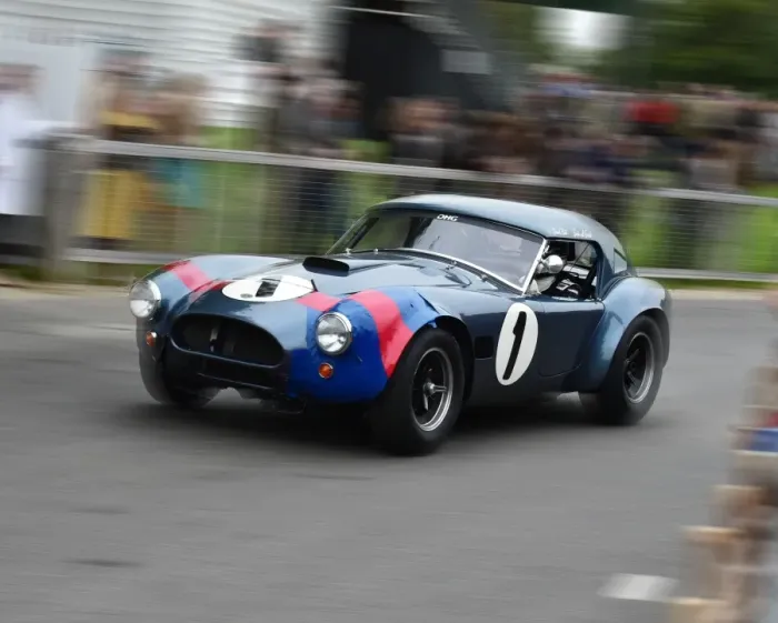 Rights Managed : CM10 6870 David Hart, Giedo van de Garde, AC Cobra