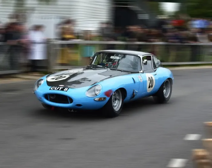 Rights Managed : CM10 6871 Gregor Fisken, Bobby Verdon-Roe, Jaguar E-Type FHC Rights Managed : CM10 6871 Gregor Fisken, Bobby Verdon-Roe, Jaguar E-Type FHC