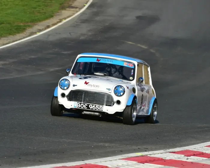 Framed Print : CM11 5853 Clive Tonge, Vaughn Winter, Mini Cooper S Framed Print : CM11 5853 Clive Tonge, Vaughn Winter, Mini Cooper S