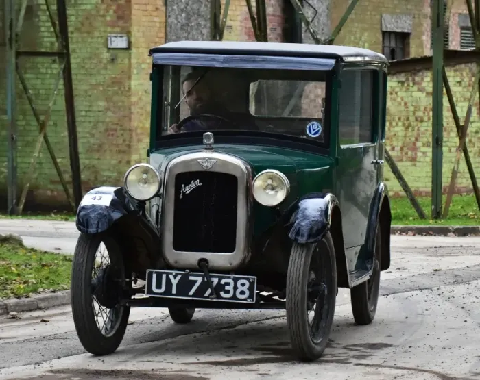 Framed Print : CM11 6779 Miss Madeleine Rose, Austin 7 Saloon Framed Print : CM11 6779 Miss Madeleine Rose, Austin 7 Saloon