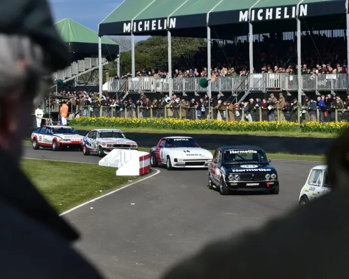 Rights Managed : CM12 2627 Flow through the chicane Rights Managed : CM12 2627 Flow through the chicane