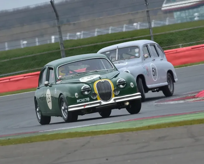 Framed Print : CM12 4568 Guy Connew, Simon Lewis, Jaguar Mk1
