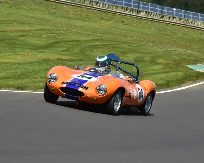 Framed Print : CM12 7322 Ian Burford, Ginetta G4 Framed Print : CM12 7322 Ian Burford, Ginetta G4