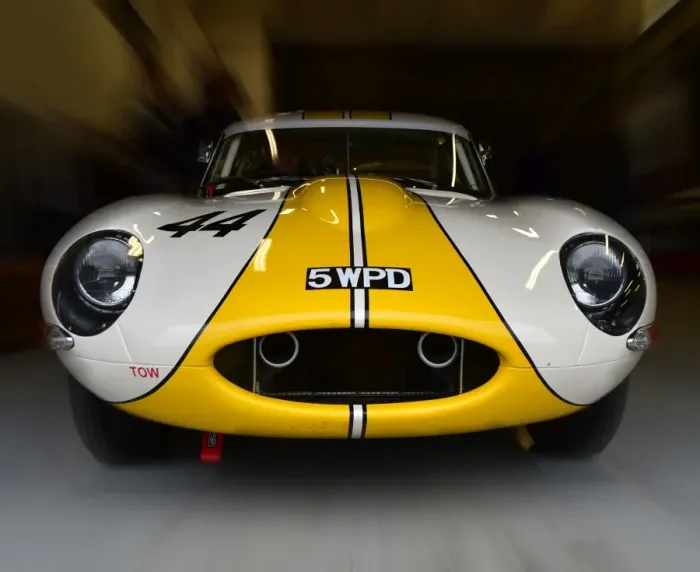 Framed Print : CM13 2516 Harvey Stanley, Timothy Mahapatra, Jaguar E-Type Framed Print : CM13 2516 Harvey Stanley, Timothy Mahapatra, Jaguar E-Type