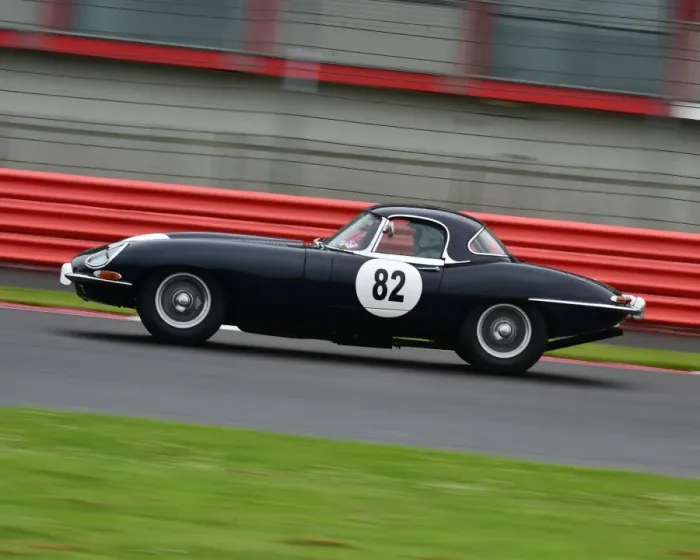 Framed Print : CM13 2588 Robert Binfield, Jaguar E-Type Framed Print : CM13 2588 Robert Binfield, Jaguar E-Type