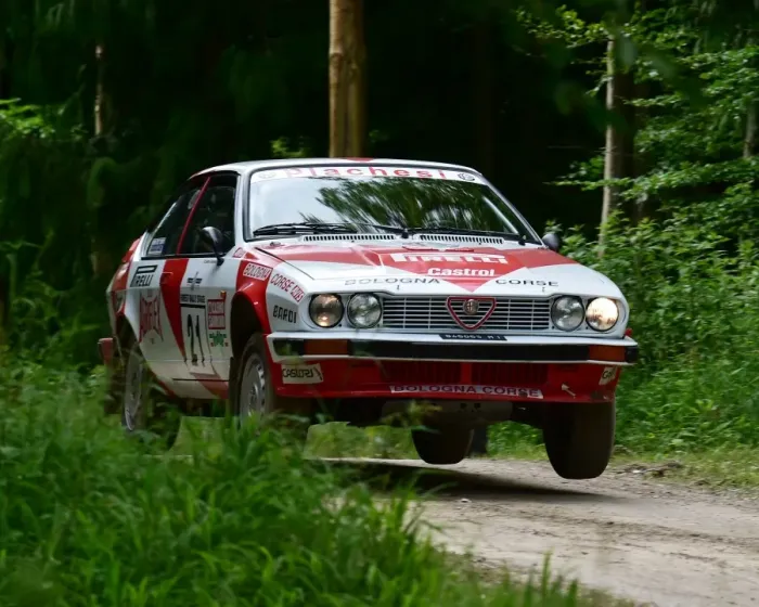 Rights Managed : CM14 3518 Xander Heijen, Alfa Romeo GTV6 Rights Managed : CM14 3518 Xander Heijen, Alfa Romeo GTV6
