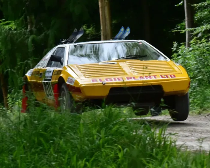Rights Managed : CM14 3780 Terry Maynard, Neil Maynard, Lotus Esprit Rights Managed : CM14 3780 Terry Maynard, Neil Maynard, Lotus Esprit