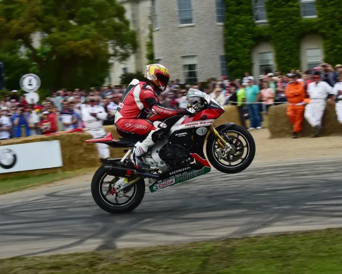 Rights Managed : CM14 5531 Marc Potter, John McGuinness, Honda CBR 1000RR Rights Managed : CM14 5531 Marc Potter, John McGuinness, Honda CBR 1000RR