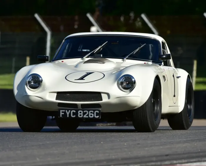 Framed Print : CM14 6980 Mike Gardiner, Dan Cox, TVR Griffith Framed Print : CM14 6980 Mike Gardiner, Dan Cox, TVR Griffith