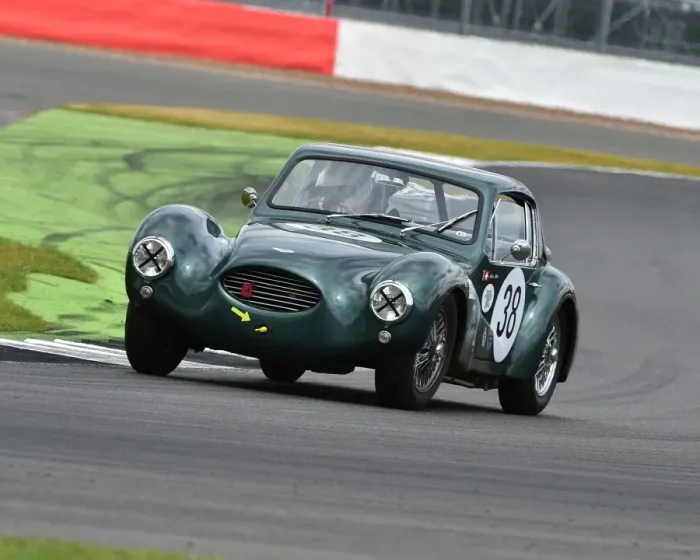 Framed Print : CM15 1629 Arlette Muller, Urs Muller, Aston Martin DB3 Coupe