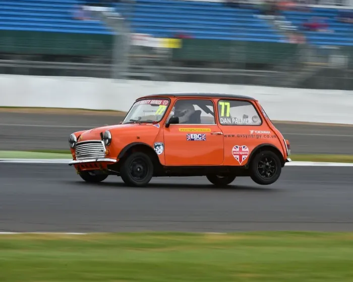 Framed Print : CM15 6051 Dan Palmer, Super Mighty Mini