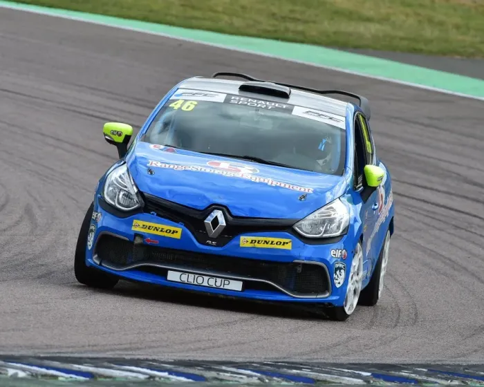 Framed Print : CM15 9148 Lee Pattison, Renaultsport 220 Trophy