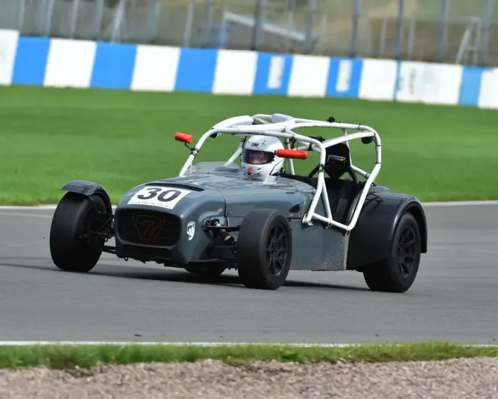 Framed Print : CM16 0602 Nigel Bathhurst, Caterham R300 2000 Framed Print : CM16 0602 Nigel Bathhurst, Caterham R300 2000