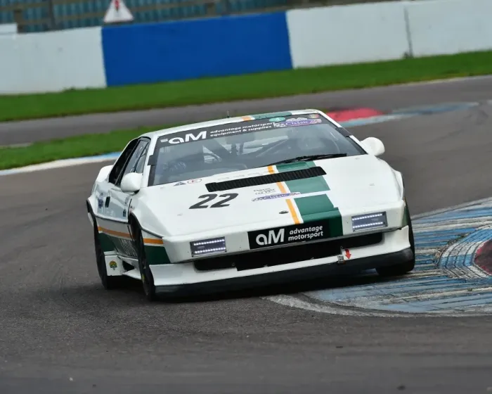 Framed Print : CM16 0930 Nicholas Olson, Lotus Esprit S3 Framed Print : CM16 0930 Nicholas Olson, Lotus Esprit S3
