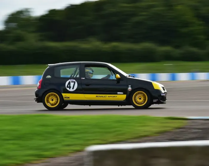 Framed Print : CM16 1136 Luke Rosewell, Renault Clio 18 Framed Print : CM16 1136 Luke Rosewell, Renault Clio 18