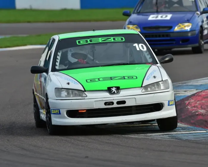 Framed Print : CM16 1162 Peter Wilkinson, Peugeot 306 Framed Print : CM16 1162 Peter Wilkinson, Peugeot 306