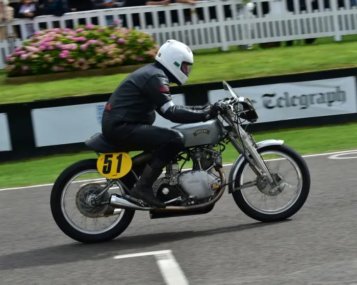 Rights Managed : CM16 1344 Derek Bunning, Iain Duffus, Vincent Comet Grey Flash