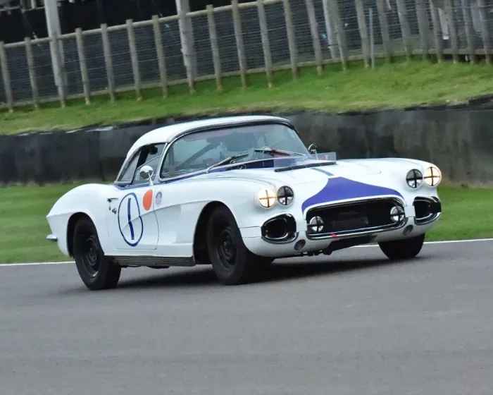Rights Managed : CM16 2535 Charles Clegg, Henry Arundel, Chevrolet Corvette C1 Rights Managed : CM16 2535 Charles Clegg, Henry Arundel, Chevrolet Corvette C1