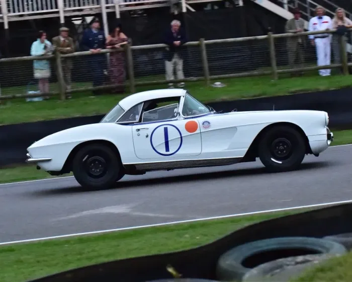 Rights Managed : CM16 2563 Charles Clegg, Henry Arundel, Chevrolet Corvette C1 Rights Managed : CM16 2563 Charles Clegg, Henry Arundel, Chevrolet Corvette C1