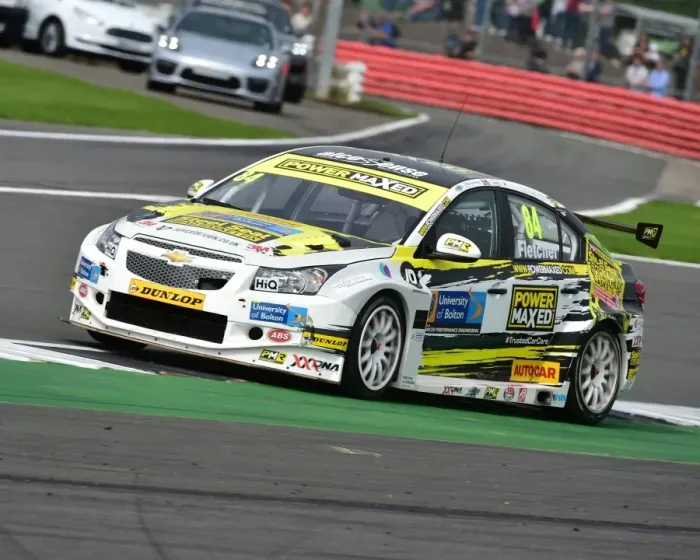 Framed Print : CM16 4619 Kelvin Fletcher, Chevrolet Cruze Framed Print : CM16 4619 Kelvin Fletcher, Chevrolet Cruze