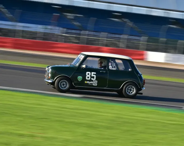 Framed Print : CM16 9699 Roger Godfrey, Austin Cooper S Framed Print : CM16 9699 Roger Godfrey, Austin Cooper S