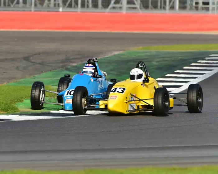 Framed Print : CM17 0826 Richard Higgins, Van Diemen JL12, Jonathan Miles, Van Diemen RF89 Framed Print : CM17 0826 Richard Higgins, Van Diemen JL12, Jonathan Miles, Van Diemen RF89