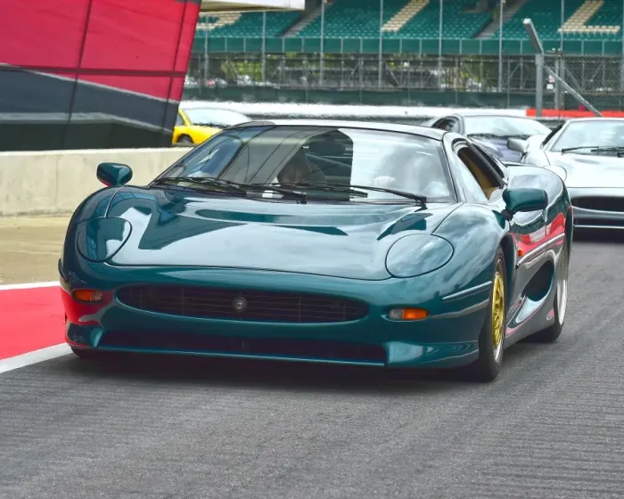 Framed Print : CM17 4255 Jaguar XJ220 Framed Print : CM17 4255 Jaguar XJ220