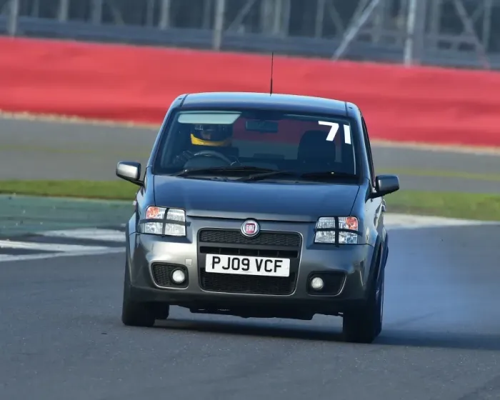 Framed Print : CM17 7046 Duncan Pittaway, Fiat Panda Framed Print : CM17 7046 Duncan Pittaway, Fiat Panda