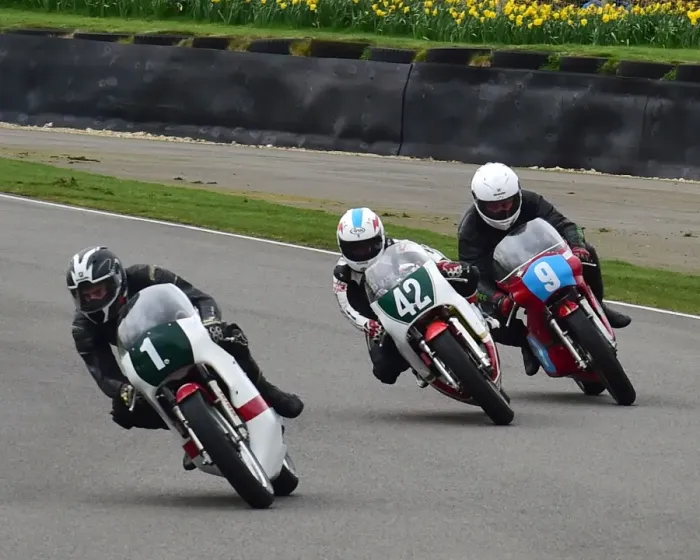 Rights Managed : CM18 0598 George Thomas, Yamaha TZ250H, Sian Brooks, Yamaha TZ250L, Dave Cooper Rights Managed : CM18 0598 George Thomas, Yamaha TZ250H, Sian Brooks, Yamaha TZ250L, Dave Cooper