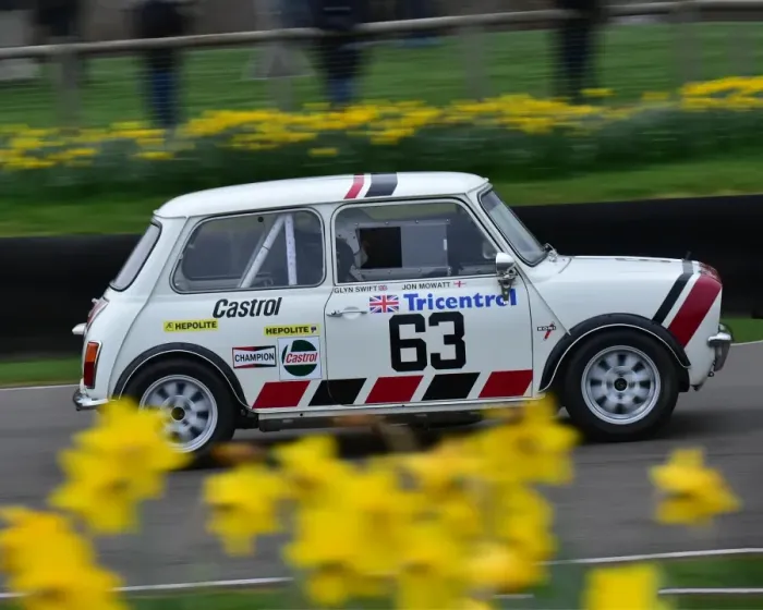 Rights Managed : CM18 1185 Robb Gravett, William Medcalf, Mini 1275 GT Rights Managed : CM18 1185 Robb Gravett, William Medcalf, Mini 1275 GT