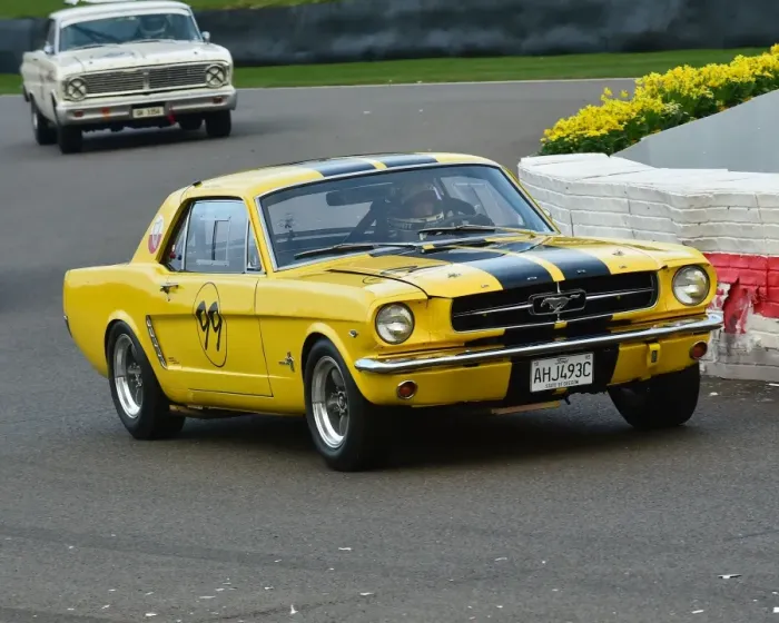 Rights Managed : CM18 2508 Robb Gravett, Ford Mustang Rights Managed : CM18 2508 Robb Gravett, Ford Mustang