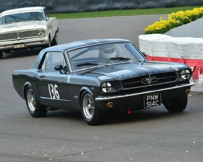 Rights Managed : CM18 2509 Nigel Batchelor, Ford Mustang Rights Managed : CM18 2509 Nigel Batchelor, Ford Mustang