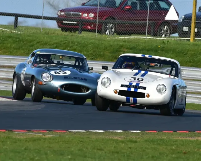 Framed Print : CM18 3052 Andrew Owen, Mark Owen, TVR Grantura, Michael Gray, Kallum Gray, Jaguar E-Type Framed Print : CM18 3052 Andrew Owen, Mark Owen, TVR Grantura, Michael Gray, Kallum Gray, Jaguar E-Type
