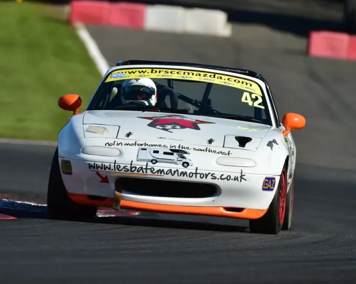 Framed Print : CM18 6601 Paul Bateman, Mazda MX-5 Framed Print : CM18 6601 Paul Bateman, Mazda MX-5