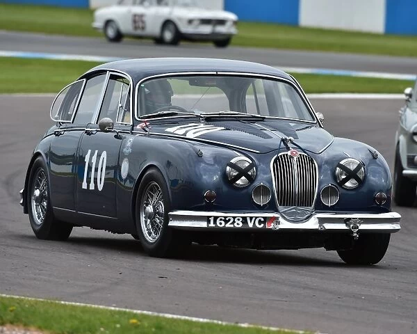 CM18 9035 Nigel Webb, John Young, Jaguar Mk2