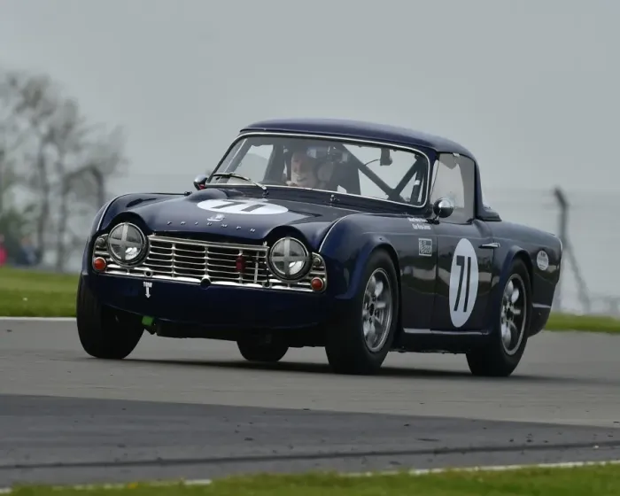 Framed Print : CM18 9695 Alan Ross-Jones, Daniel Ross-Jones, Triumph TR4 Framed Print : CM18 9695 Alan Ross-Jones, Daniel Ross-Jones, Triumph TR4