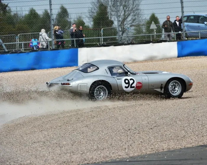 Framed Print : CM18 9857 Julian Thomas, Calum Lockie, Jaguar E-Type Framed Print : CM18 9857 Julian Thomas, Calum Lockie, Jaguar E-Type