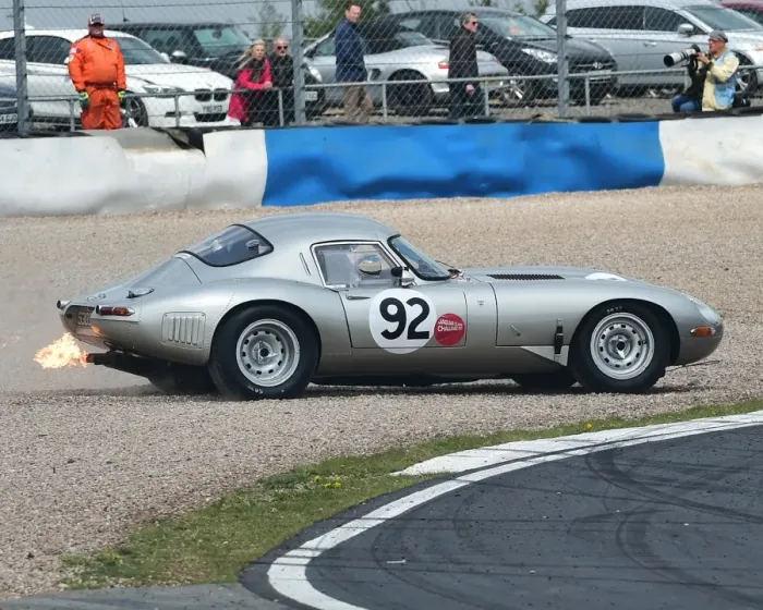 Framed Print : CM18 9860 Julian Thomas, Calum Lockie, Jaguar E-Type Framed Print : CM18 9860 Julian Thomas, Calum Lockie, Jaguar E-Type