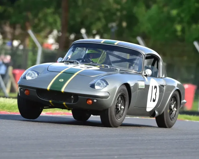 Framed Print : CM19 5009 Graham Wilson, Nigel Greensall, Lotus Elan 26R