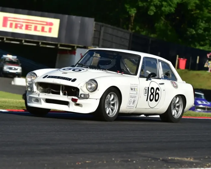 Framed Print : CM19 7771 Neil Fowler, MG BGT V8 Framed Print : CM19 7771 Neil Fowler, MG BGT V8