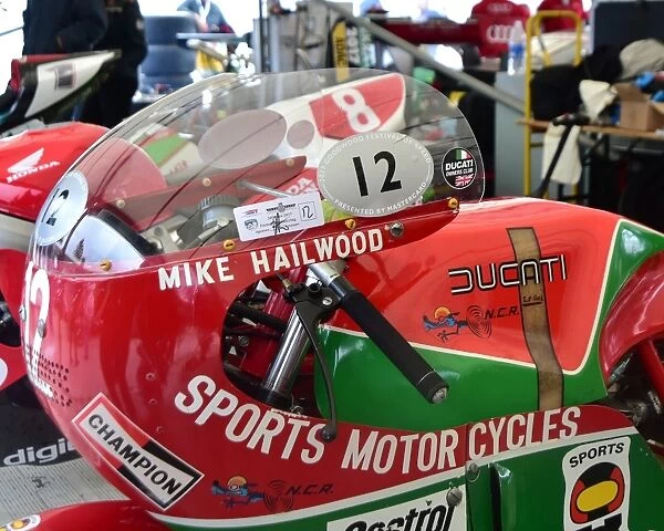 CM19 8711 David Hailwood, Ducati 900SS TT