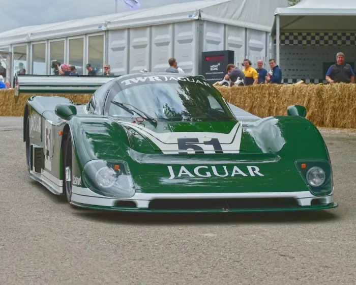 Rights Managed : CM19 8880 Henry Pearman, Jaguar XJR-6 Rights Managed : CM19 8880 Henry Pearman, Jaguar XJR-6
