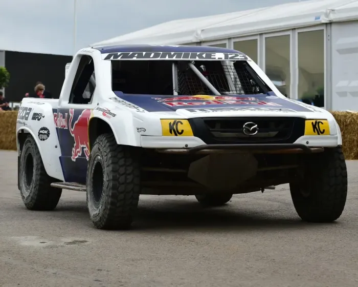 Rights Managed : CM19 8934 Mike Whiddett, Rumbul stadium truck Rights Managed : CM19 8934 Mike Whiddett, Rumbul stadium truck