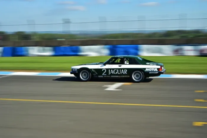 Framed Print : CM2 0345 John Young, Derek Hood, Jaguar TWR XJS