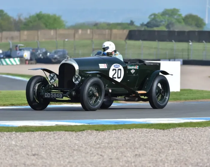 Framed Print : CM2 1533 Ewen Getley, Bentley3-4