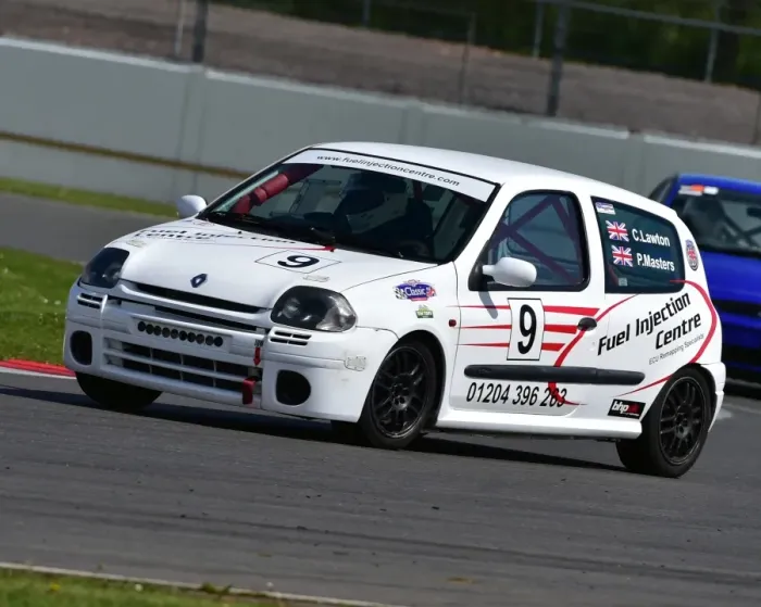 Framed Print : CM2 2695 Paul Masters, Craig Lawton, Renault Clio Sport Framed Print : CM2 2695 Paul Masters, Craig Lawton, Renault Clio Sport