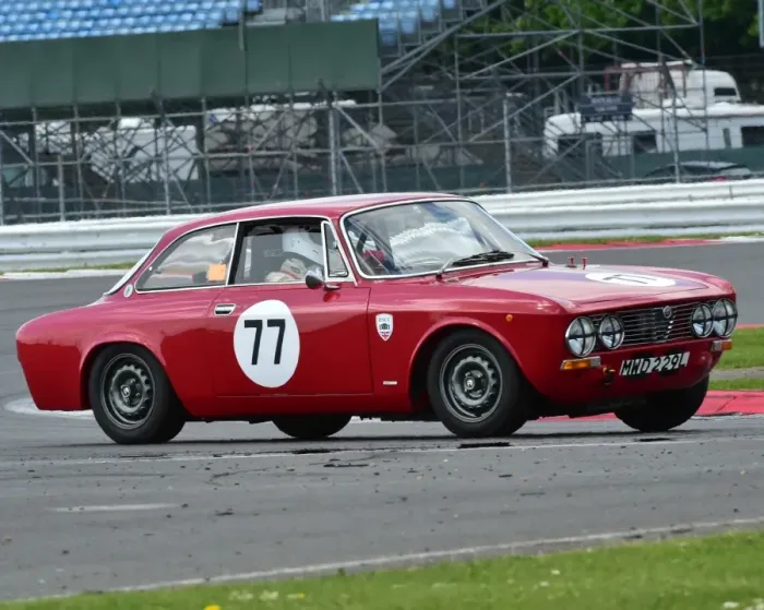Framed Print : CM2 4277 Simon Holmesmith, Alfa Romeo 2000 GTV, MWD 229 L Framed Print : CM2 4277 Simon Holmesmith, Alfa Romeo 2000 GTV, MWD 229 L