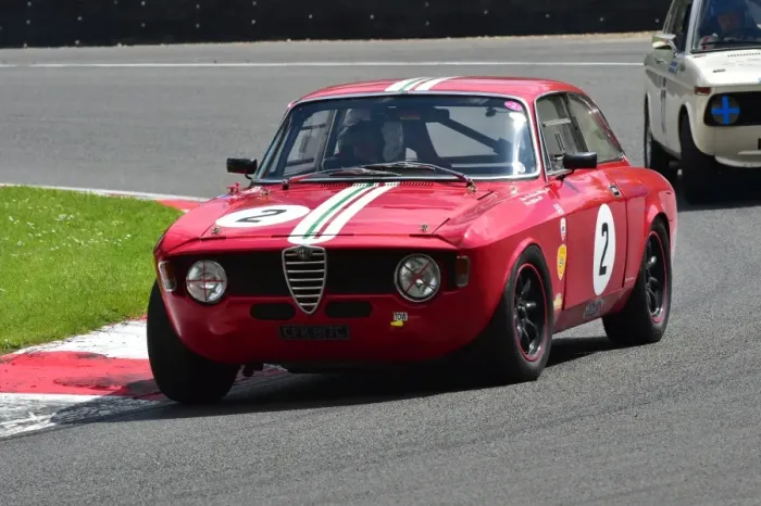 Framed Print : CM2 7713 Cliff Gray, Piers Bridgeman-Williams, Alfa Romeo GT Sprint, CFK 817 C Framed Print : CM2 7713 Cliff Gray, Piers Bridgeman-Williams, Alfa Romeo GT Sprint, CFK 817 C